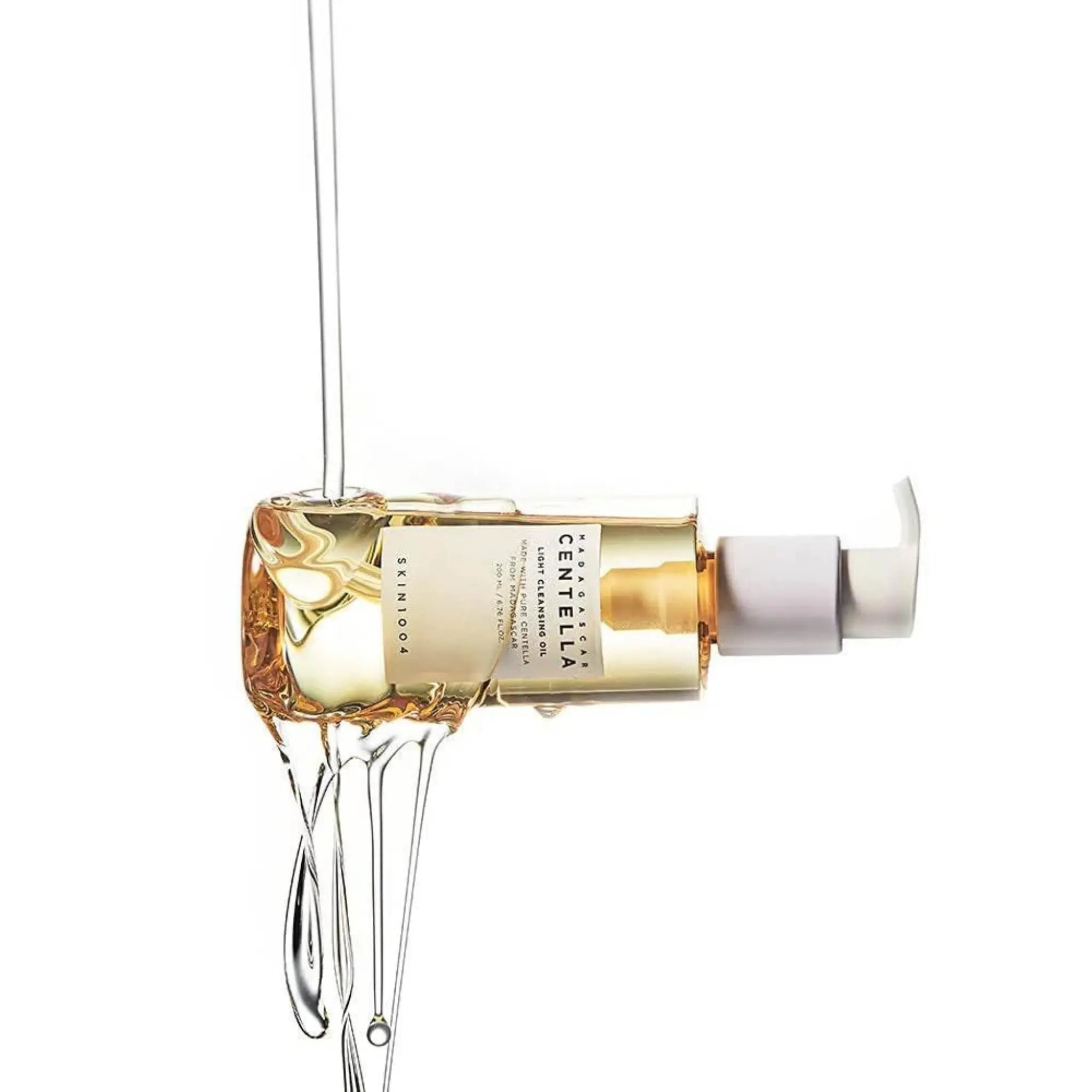 Madagascar Centella Light Cleansing oil Skin1004